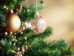Что висит на елке? Ритуал на Новый год на исполнение желаний